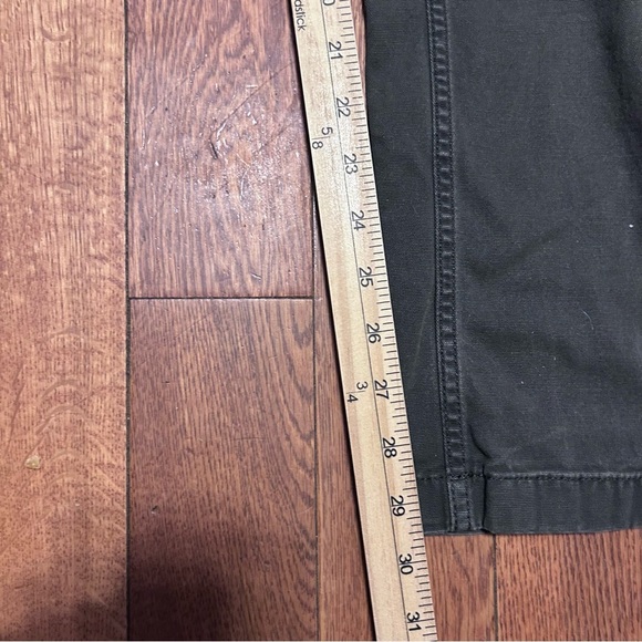 Carhartt Men's Dark Gray Chinos 30x32 great condition. - Picture 5 of 8